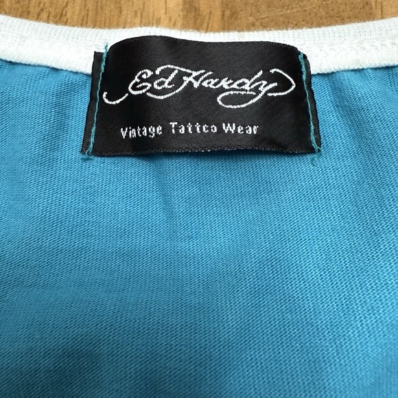 Ed Hardy T-shirt women's small embroidered love kills slowly skull heart y2k - Picture 7 of 7